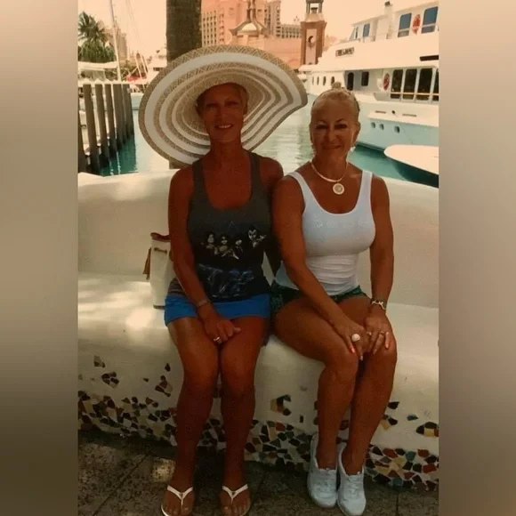 Relax and enjoy - Picture 8 of 10